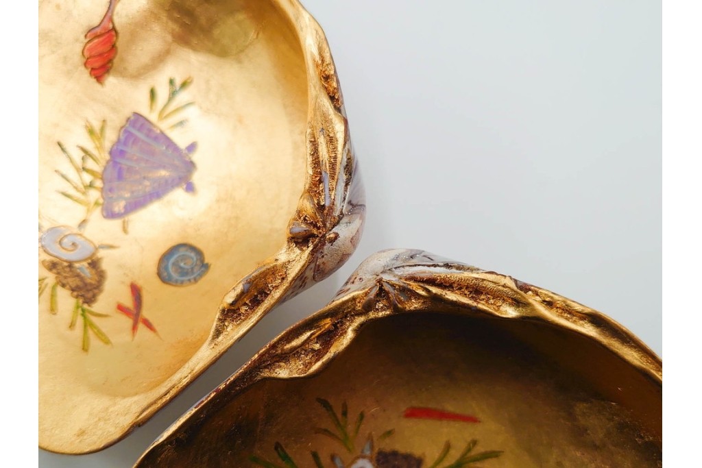 千家十職　塗師 中村宗哲　海松貝絵が美しい蒔絵の蛤香合　共箱付き　(R-086292)