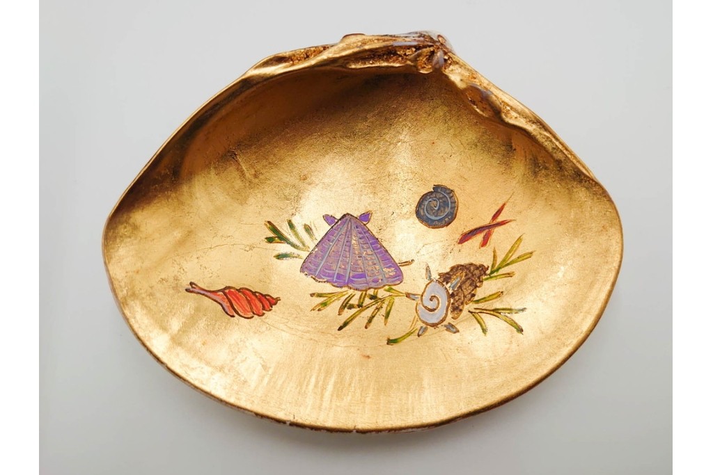 千家十職　塗師 中村宗哲　海松貝絵が美しい蒔絵の蛤香合　共箱付き　(R-086292)