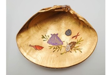 千家十職　塗師 中村宗哲　海松貝絵が美しい蒔絵の蛤香合　共箱付き　(R-086292)