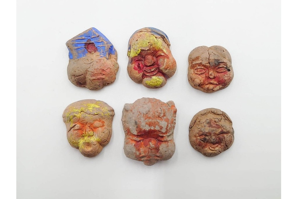 時代物　表情豊かな七福神などの泥面子40点セット　(R-086296)