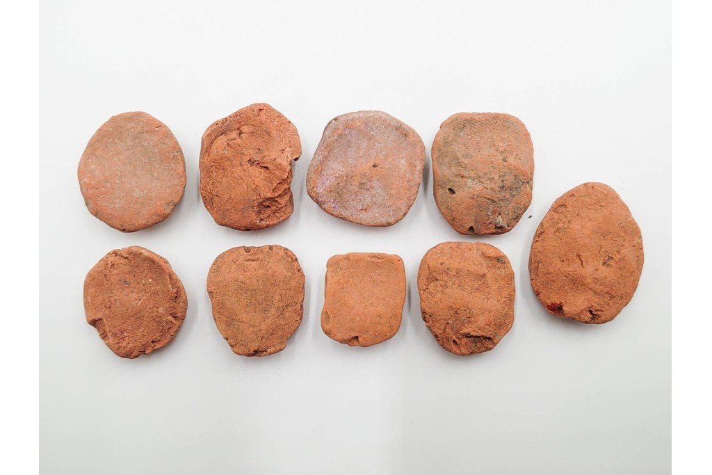 時代物　表情豊かな七福神などの泥面子40点セット　(R-086296)