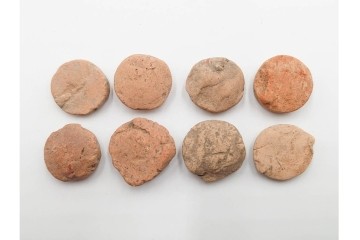 時代物　表情豊かな七福神などの泥面子40点セット　(R-086296)