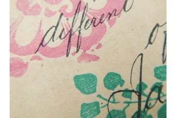 時代物　「日本諸侯之旗印」　大名家の旗印や家紋をまとめた木版画巻物　(R-086303)