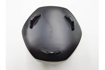 片山雅博　加賀蒔絵　梨地に螺鈿細工と金彩が見事な蒔絵瑞龍香炉　共箱付き　(R-086308)