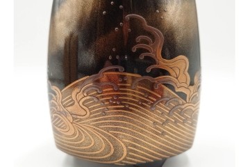 片山雅博　加賀蒔絵　梨地に螺鈿細工と金彩が見事な蒔絵瑞龍香炉　共箱付き　(R-086308)