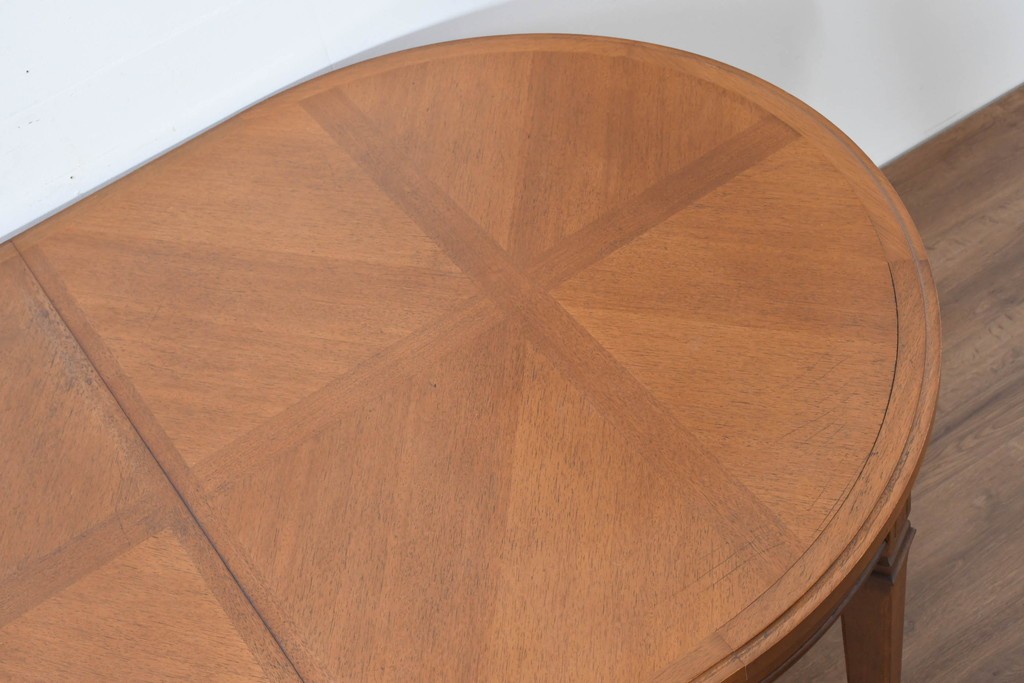 中古　maruni(マルニ木工)　地中海ロイヤルシリーズ(ROYAL)　端正な脚部と柔らかな輪郭が調和するエクステンションテーブル　定価約33万円　(R-086311)