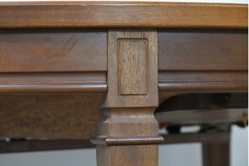 中古　maruni(マルニ木工)　地中海ロイヤルシリーズ(ROYAL)　端正な脚部と柔らかな輪郭が調和するエクステンションテーブル　定価約33万円　(R-086311)