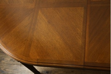 中古　maruni(マルニ木工)　地中海シリーズ　天板の木目が美しいエクステンションテーブル　定価約33万円　(R-086311)