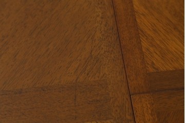 中古　maruni(マルニ木工)　地中海シリーズ　天板の木目が美しいエクステンションテーブル　定価約33万円　(R-086311)