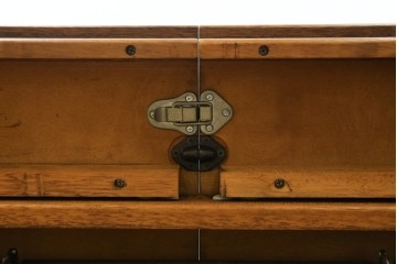 中古　maruni(マルニ木工)　地中海シリーズ　天板の木目が美しいエクステンションテーブル　定価約33万円　(R-086311)