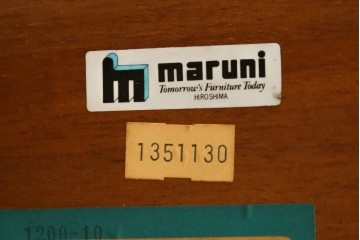 中古　maruni(マルニ木工)　地中海シリーズ　天板の木目が美しいエクステンションテーブル　定価約33万円　(R-086311)