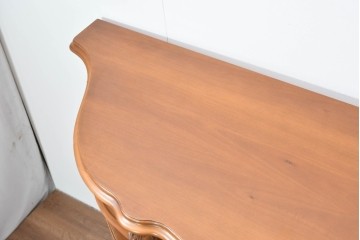 中古　イタリア製　美品　美しい彫刻装飾とマーケットリーが施された特大サイズ(幅2.5メートル)のサイドボード　定価約175万円　(R-086312)