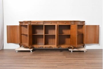 中古　イタリア製　美品　美しい彫刻装飾とマーケットリーが施された特大サイズ(幅2.5メートル)のサイドボード　定価約175万円　(R-086312)