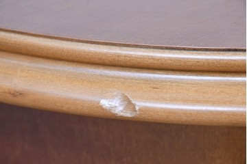 中古　イタリア製　美品　美しい彫刻装飾とマーケットリーが施された特大サイズ(幅2.5メートル)のサイドボード　定価約175万円　(R-086312)