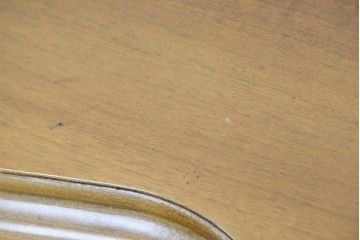 中古　イタリア製　美品　美しい彫刻装飾とマーケットリーが施された特大サイズ(幅2.5メートル)のサイドボード　定価約175万円　(R-086312)