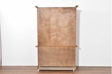 中古　美品　希少な廃番品　ACTUS(アクタス)取り扱い　バレンシアシリーズ　花柄タイルが愛らしいパイン材カップボード　(R-086313)