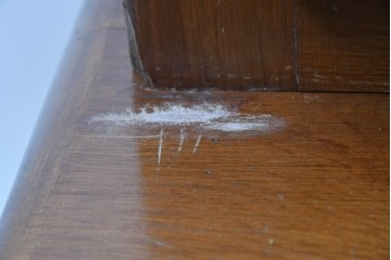 中古　美品　希少な廃番品　ACTUS(アクタス)取り扱い　バレンシアシリーズ　パイン材　花柄タイルが可愛らしい大型のカップボード(R-086314)