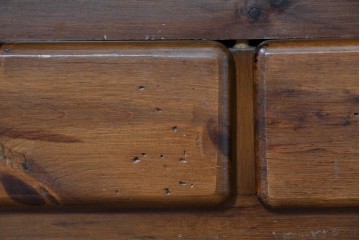 中古　美品　希少な廃番品　ACTUS(アクタス)取り扱い　バレンシアシリーズ　パイン材　花柄タイルが可愛らしい大型のカップボード(R-086314)