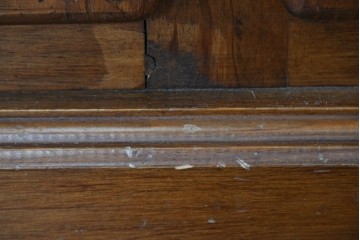 中古　美品　希少な廃番品　ACTUS(アクタス)取り扱い　バレンシアシリーズ　パイン材　花柄タイルが可愛らしい大型のカップボード(R-086314)