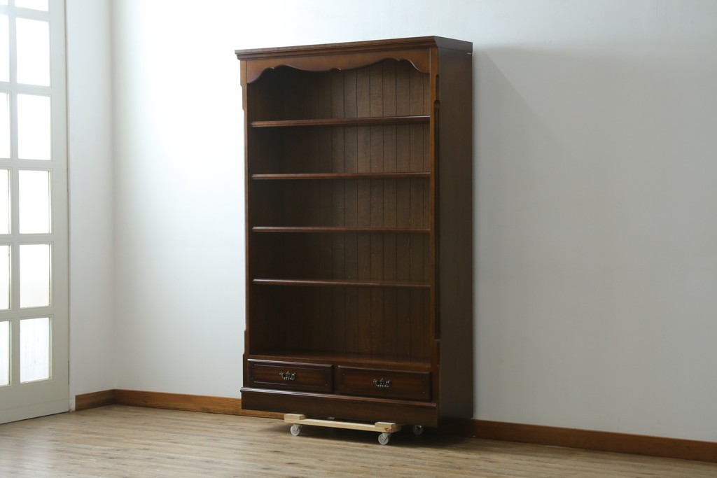 中古　美品　カリモク家具(karimoku)　コロニアルシリーズ　クラシカルな意匠の本棚　定価約18万円　(R-086315)