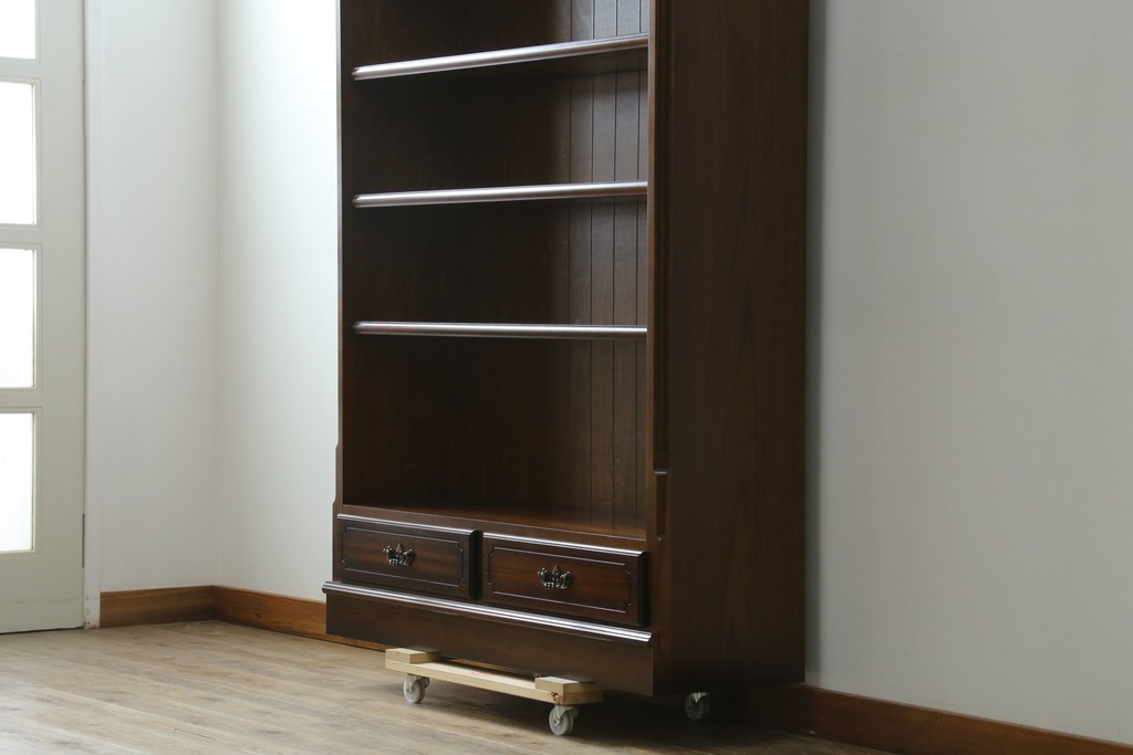 中古　美品　カリモク家具(karimoku)　コロニアルシリーズ　クラシカルな意匠の本棚　定価約18万円　(R-086315)