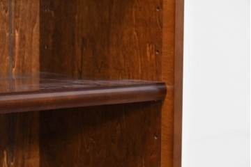 中古　美品　カリモク家具(karimoku)　コロニアルシリーズ　クラシカルな意匠の本棚　定価約18万円　(R-086136)