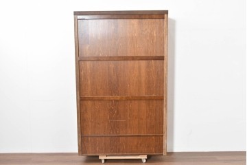 中古　美品　カリモク家具(karimoku)　コロニアルシリーズ　クラシカルな意匠の本棚　定価約18万円　(R-086136)