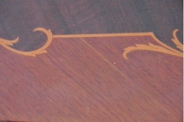 中古　六本木アピス(APIS)取り扱い　イタリア最高級家具　MARCONI ARTE(マルコーニ アルテ)　象嵌装飾が芸術品のような存在感を放つチェスト　定価約46万円　(R-086317)