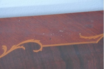 中古　六本木アピス(APIS)取り扱い　イタリア最高級家具　MARCONI ARTE(マルコーニ アルテ)　象嵌装飾が芸術品のような存在感を放つチェスト　定価約46万円　(R-086317)