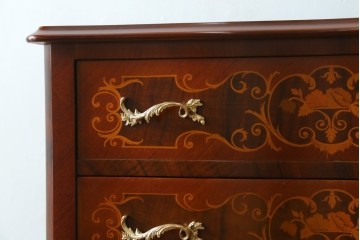 中古　六本木アピス(APIS)取り扱い　イタリア最高級家具　MARCONI ARTE(マルコーニ アルテ)　象嵌装飾が芸術品のような存在感を放つチェスト　定価約46万円　(R-086317)