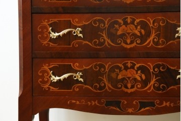 中古　六本木アピス(APIS)取り扱い　イタリア最高級家具　MARCONI ARTE(マルコーニ アルテ)　象嵌装飾が芸術品のような存在感を放つチェスト　定価約46万円　(R-086317)