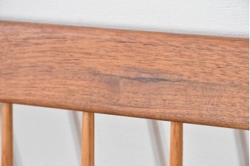 中古　ジョージ・ナカシマ(George Nakashima)　素材を活かした造形が魅力のコノイドベンチ　(R-086319)