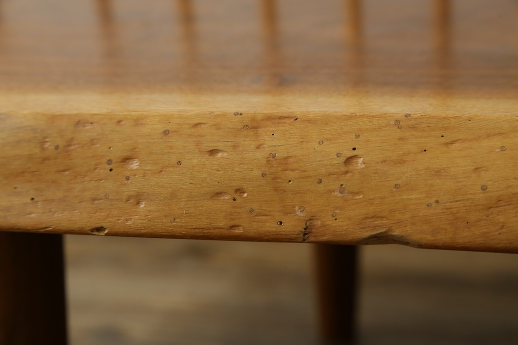 中古　ジョージ・ナカシマ(George Nakashima)　素材を活かした造形が魅力のコノイドベンチ　(R-086319)