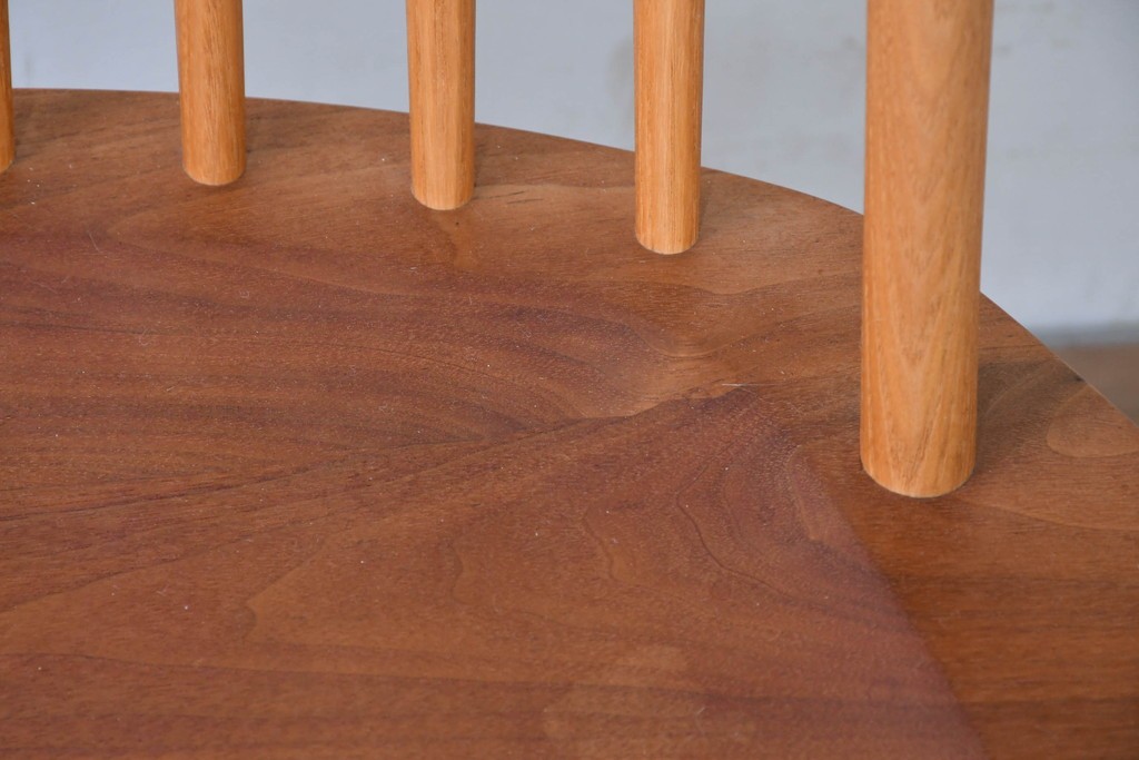 中古　ジョージ・ナカシマ(George Nakashima)　ウォールナット材　LOUNGE ARM(ラウンジアーム)　One Arm(ワンアーム・片肘)　CN103　左アーム付きラウンジチェア　(R-086321)