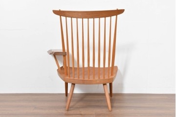 中古　ジョージ・ナカシマ(George Nakashima)　ウォールナット材　LOUNGE ARM(ラウンジアーム)　One Arm(ワンアーム・片肘)　CN103　左アーム付きラウンジチェア　(R-086321)