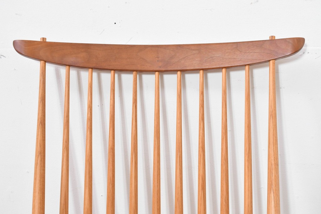 中古　ジョージ・ナカシマ(George Nakashima)　ウォールナット材　LOUNGE ARM(ラウンジアーム)　One Arm(ワンアーム・片肘)　CN103　右アーム付きラウンジチェア　(R-086322)