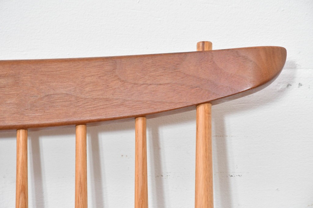 中古　ジョージ・ナカシマ(George Nakashima)　ウォールナット材　LOUNGE ARM(ラウンジアーム)　One Arm(ワンアーム・片肘)　CN103　右アーム付きラウンジチェア　(R-086322)