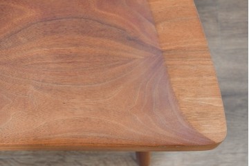 中古　ジョージ・ナカシマ(George Nakashima)　ウォールナット材　LOUNGE ARM(ラウンジアーム)　One Arm(ワンアーム・片肘)　CN103　右アーム付きラウンジチェア　(R-086322)