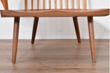 中古　ジョージ・ナカシマ(George Nakashima)　ウォールナット材　LOUNGE ARM(ラウンジアーム)　One Arm(ワンアーム・片肘)　CN103　右アーム付きラウンジチェア　(R-086322)