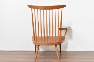 中古　ジョージ・ナカシマ(George Nakashima)　ウォールナット材　LOUNGE ARM(ラウンジアーム)　One Arm(ワンアーム・片肘)　CN103　右アーム付きラウンジチェア　(R-086322)