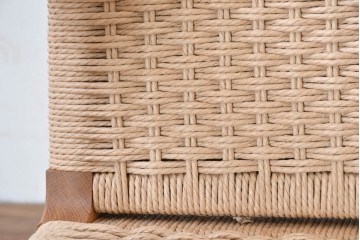 中古　超美品　CARL HANSEN & SON(カール・ハンセン&サン)　Hans J. Wegner(ハンス・J・ウェグナー)デザイン CH25　オーク材　ペーパーコードのラウンジチェア　定価約56万7千円　(R-086323)