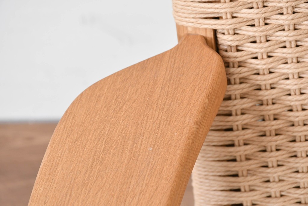 中古　超美品　CARL HANSEN & SON(カール・ハンセン&サン)　Hans J. Wegner(ハンス・J・ウェグナー)デザイン CH25　オーク材　ペーパーコードのラウンジチェア　定価約56万7千円　(R-086323)