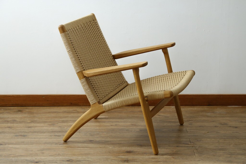 中古　超美品　CARL HANSEN & SON(カール・ハンセン&サン)　Hans J. Wegner(ハンス・J・ウェグナー)デザイン CH25　オーク材　ペーパーコードのラウンジチェア　定価約56万7千円　(R-086323)