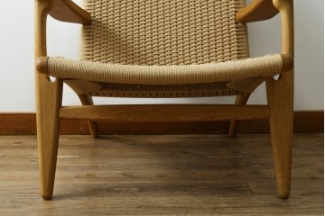 中古　超美品　CARL HANSEN & SON(カール・ハンセン&サン)　Hans J. Wegner(ハンス・J・ウェグナー)デザイン CH25　オーク材　ペーパーコードのラウンジチェア　定価約56万7千円　(R-086323)