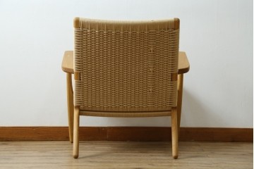 中古　超美品　CARL HANSEN & SON(カール・ハンセン&サン)　Hans J. Wegner(ハンス・J・ウェグナー)デザイン CH25　オーク材　ペーパーコードのラウンジチェア　定価約56万7千円　(R-086323)