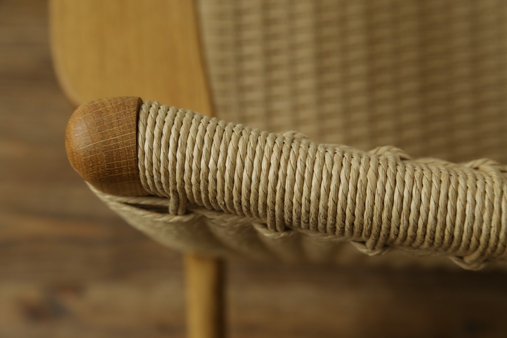 中古　超美品　CARL HANSEN & SON(カール・ハンセン&サン)　Hans J. Wegner(ハンス・J・ウェグナー)デザイン CH25　オーク材　ペーパーコードのラウンジチェア　定価約56万7千円　(R-086323)
