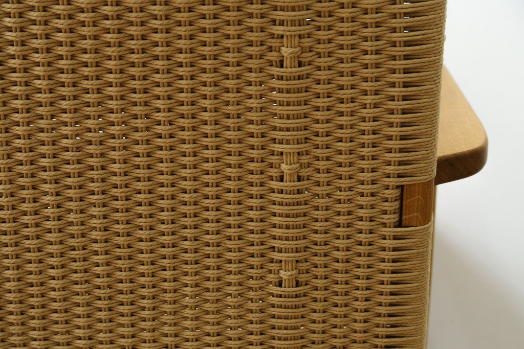 中古　超美品　CARL HANSEN & SON(カール・ハンセン&サン)　Hans J. Wegner(ハンス・J・ウェグナー)デザイン CH25　オーク材　ペーパーコードのラウンジチェア　定価約56万7千円　(R-086323)