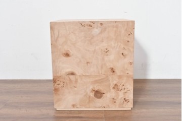 中古　美品　ZARA HOME(ザラホーム)　根木　端正なキューブフォルムのサイドテーブル　(R-086324)