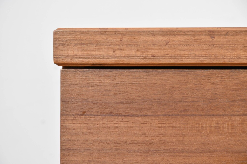 和製ヴィンテージ　前板無垢材の良品!　チーク材　書類を立てて収納できる仕切り付きのキャスターデスクワゴン　(R-086328)