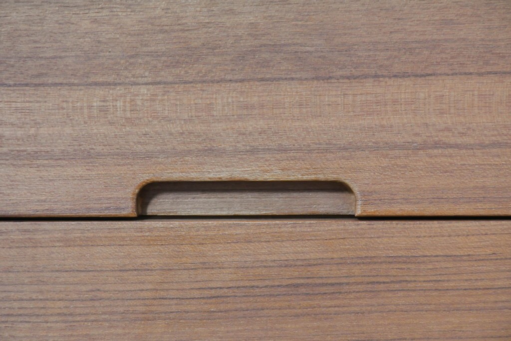 和製ヴィンテージ　前板無垢材の良品!　チーク材　書類を立てて収納できる仕切り付きのキャスターデスクワゴン　(R-086328)